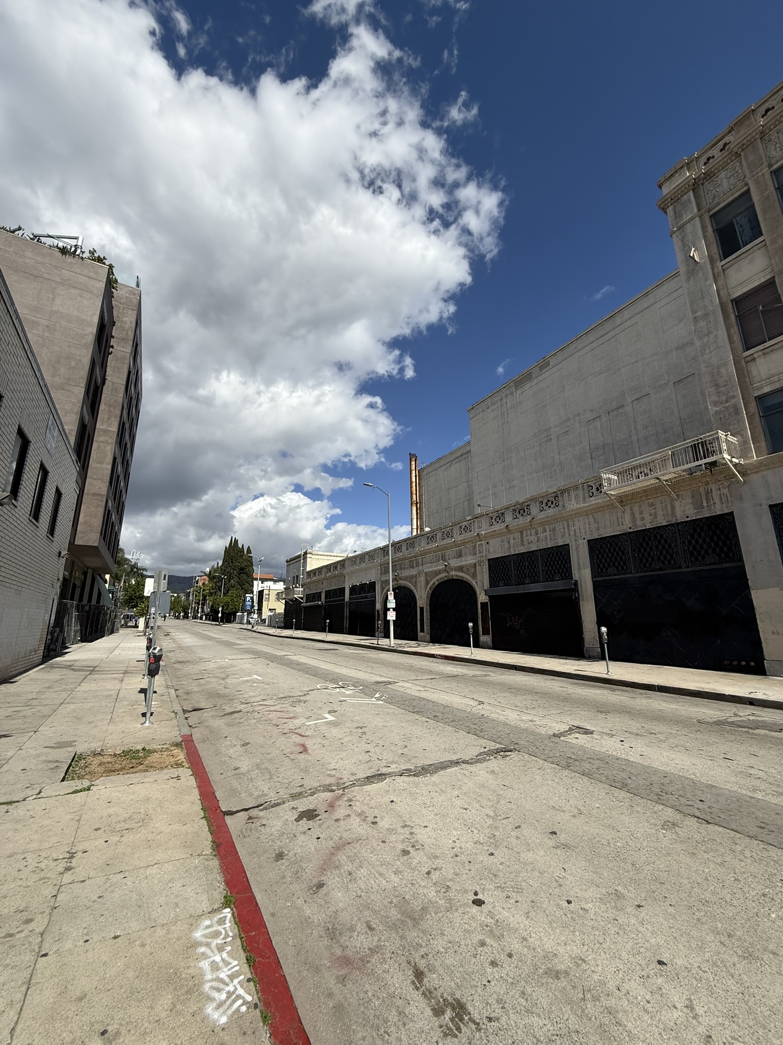 a picture of a street in Hollywood